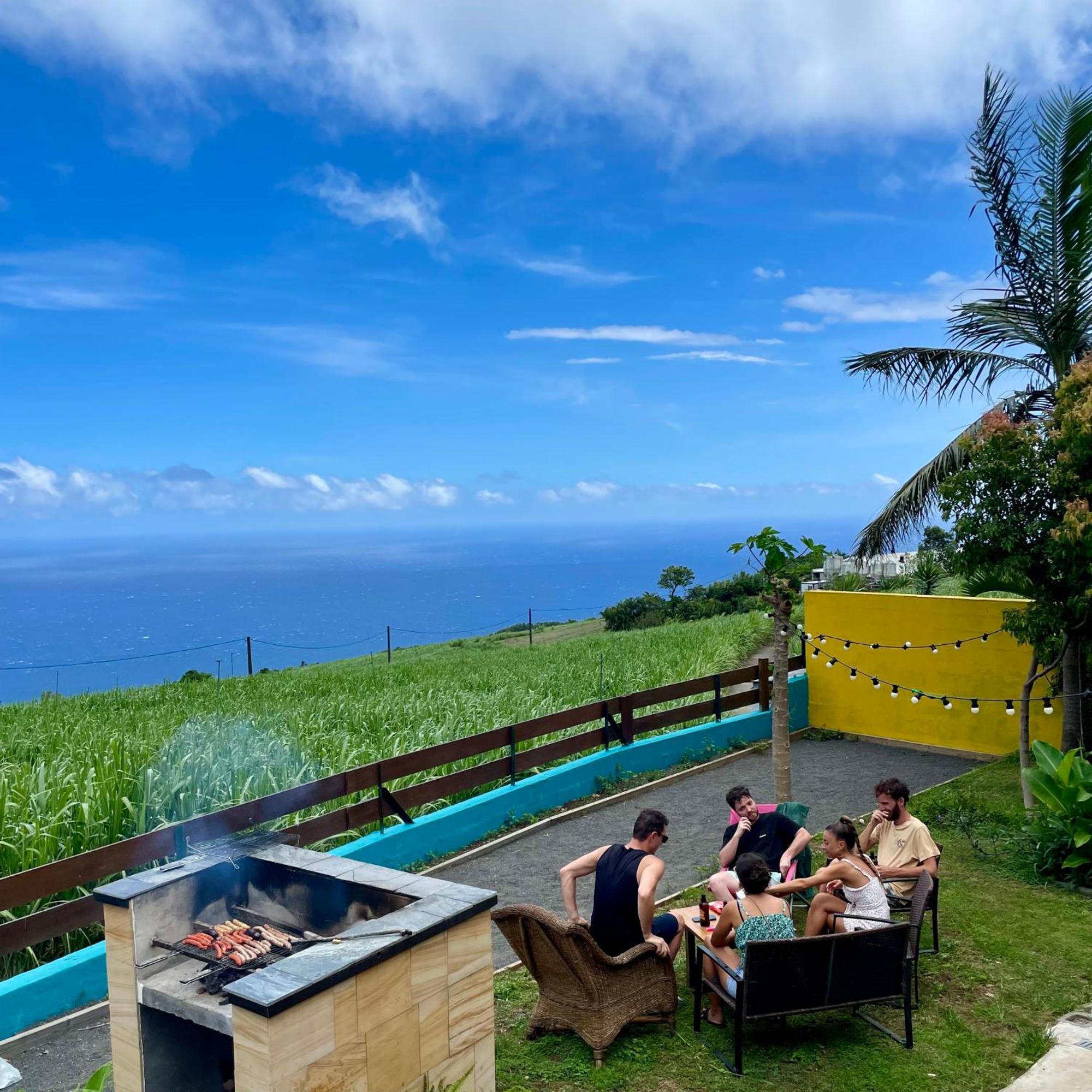 Dodo House Auberge De Jeunesse サン・ル エクステリア 写真